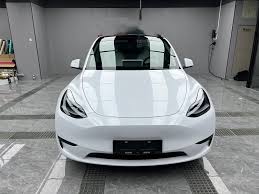 Gloss White Vinyl Wrap